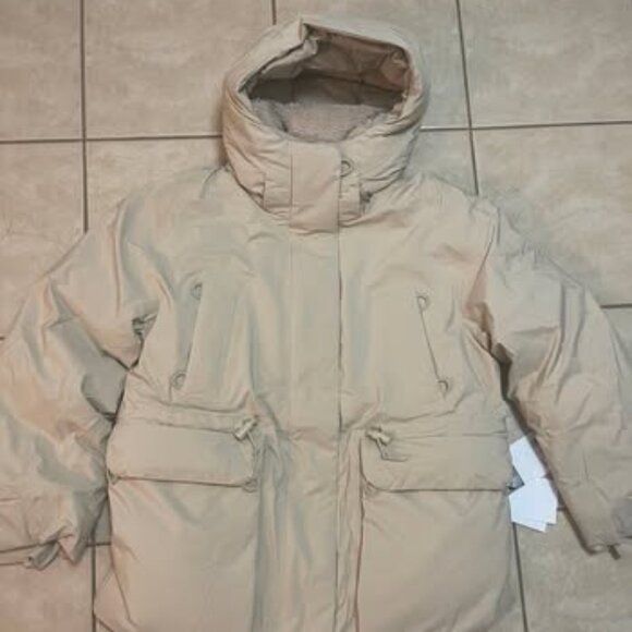 lululemon athletica Jackets & Blazers - Brand New Womens Lululemon Winter Jacket